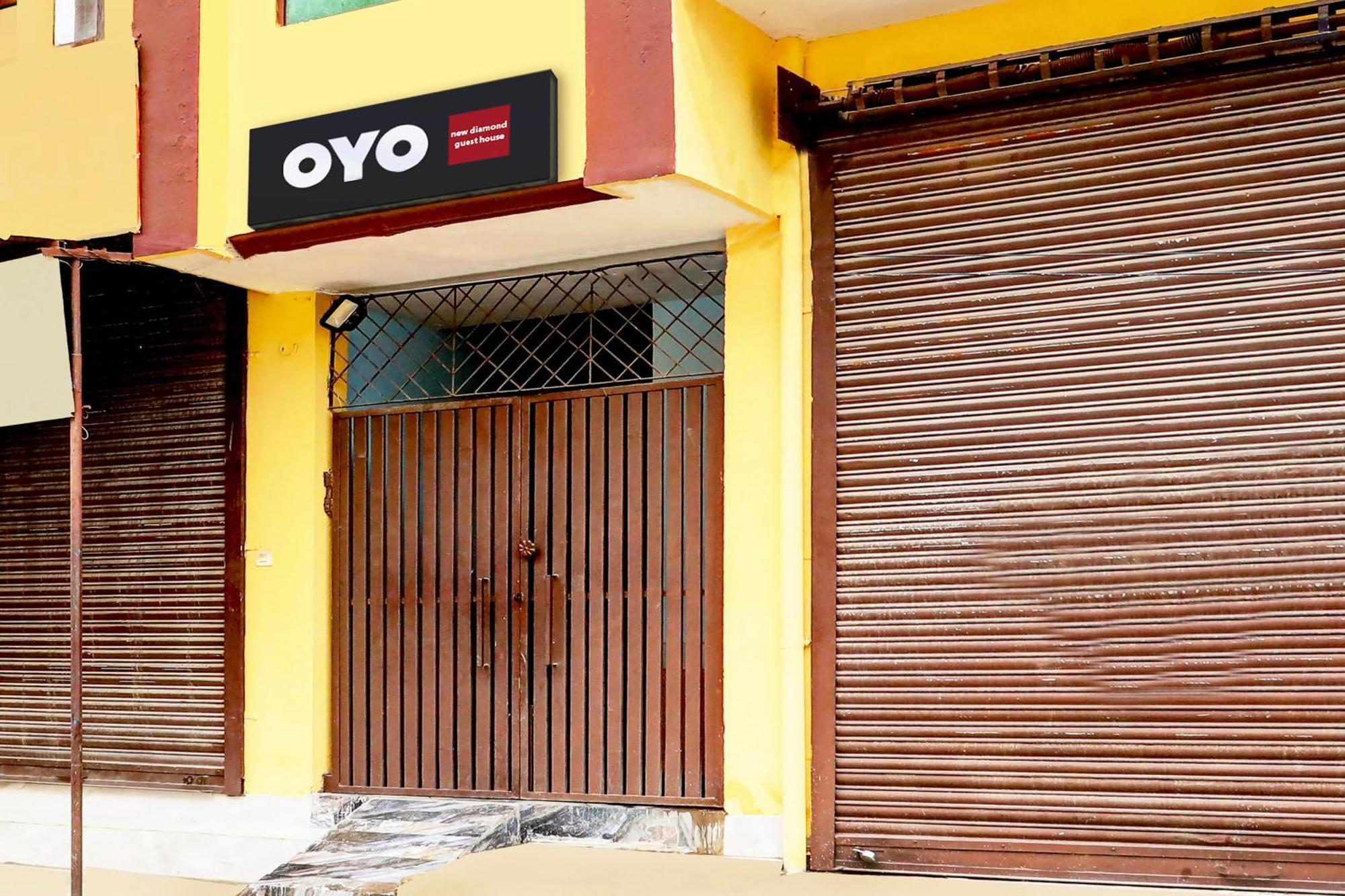 Spot On New Diamond Guest House Rudrapur エクステリア 写真