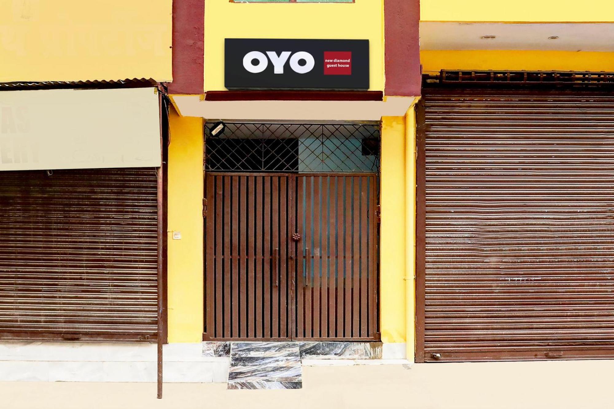 Spot On New Diamond Guest House Rudrapur エクステリア 写真