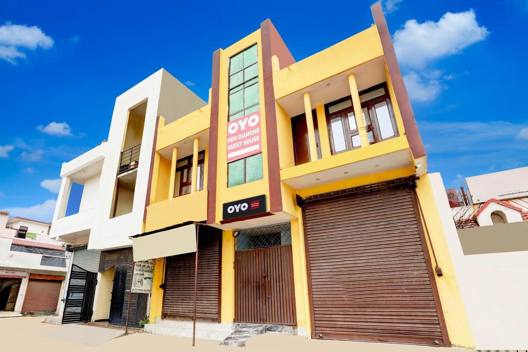 Spot On New Diamond Guest House Rudrapur エクステリア 写真